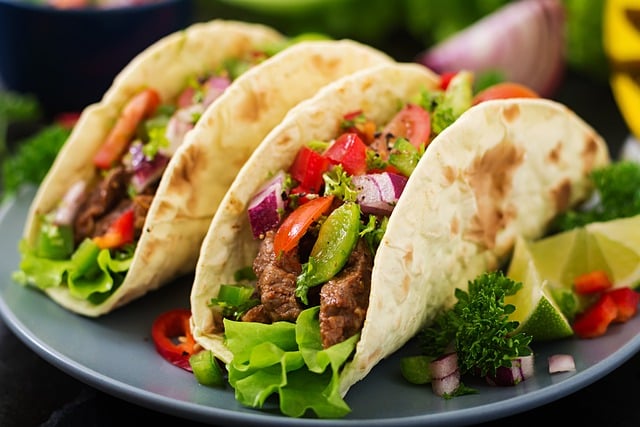 tacos-8176774_640.jpg