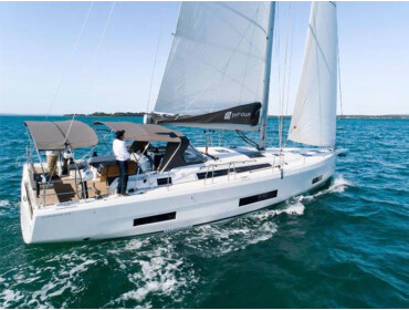 Dufour 470 GL Adelante