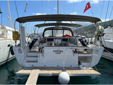 Dufour 470 Pontika