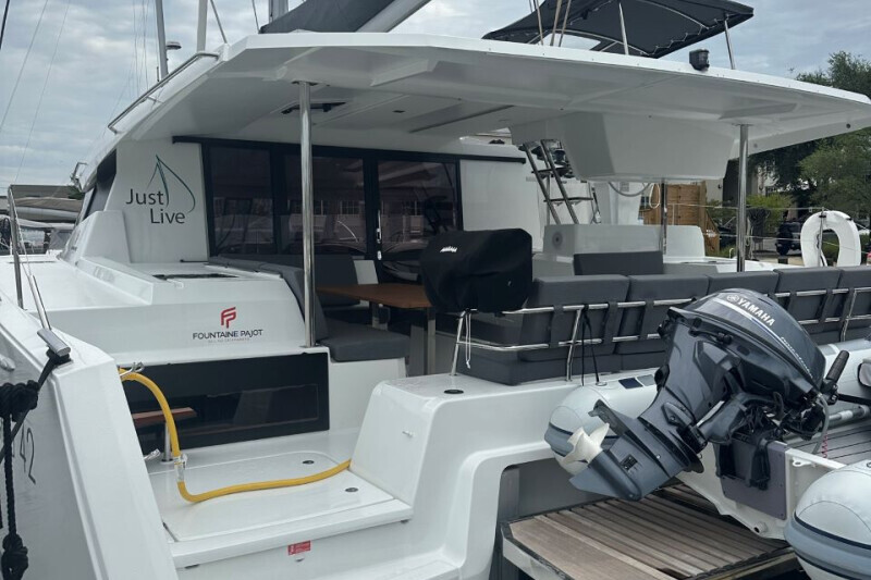 Fountaine Pajot Astrea 42 Just Live