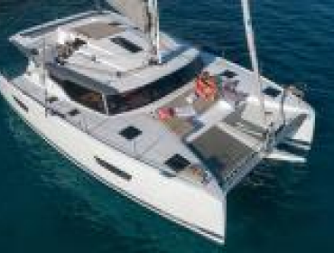 Fountaine Pajot Astrea 42 Bollinger