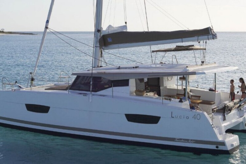 Fountaine Pajot Lucia 40 ECONOMY