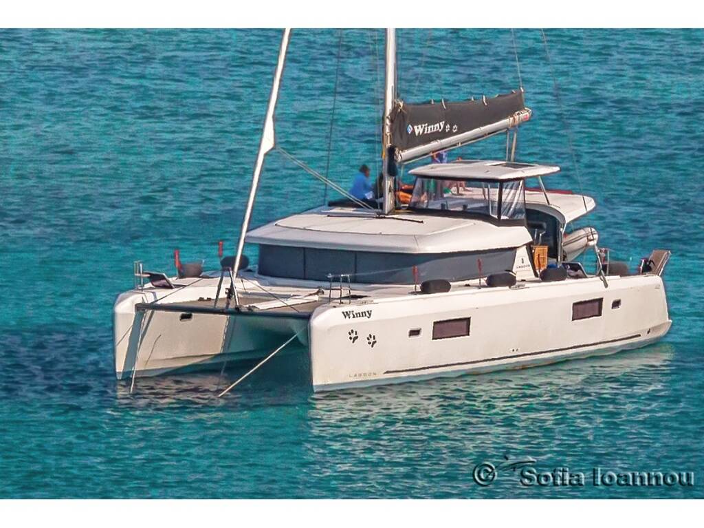 Lagoon 42 Winny (skippered only)