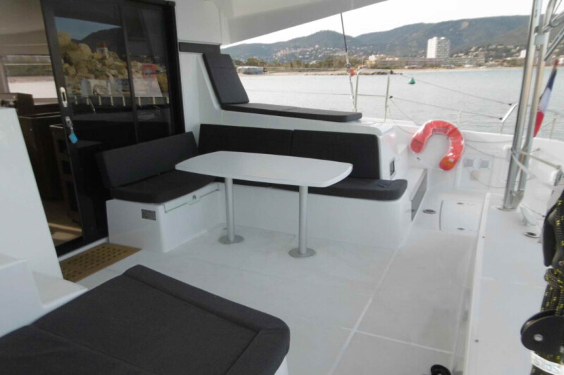 Lagoon 42 ECONOMY