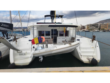 Lagoon 450 Flybridge Alex Jr.