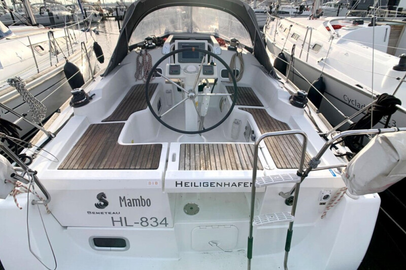 Oceanis 31 Mambo