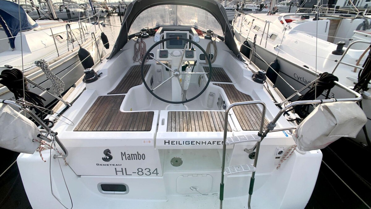 Oceanis 31 Mambo