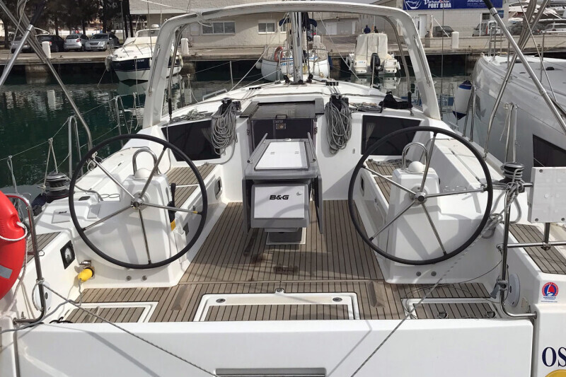 Oceanis 41.1 ECONOMY