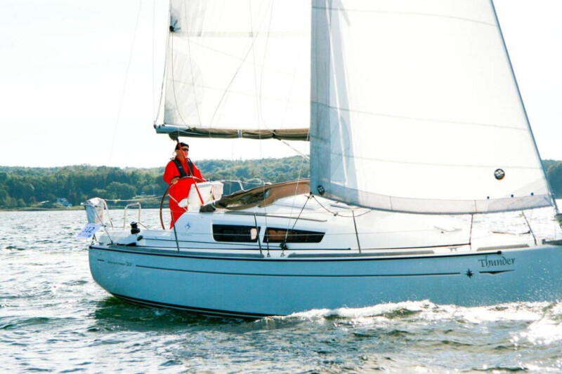 Sun Odyssey 30i Thunder