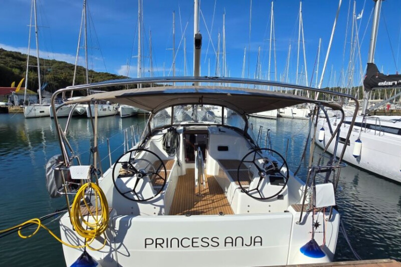 Sun Odyssey 380 Princess Anja