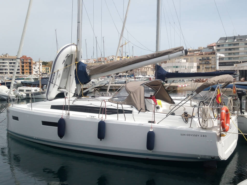 Sun Odyssey 380 Fontalba