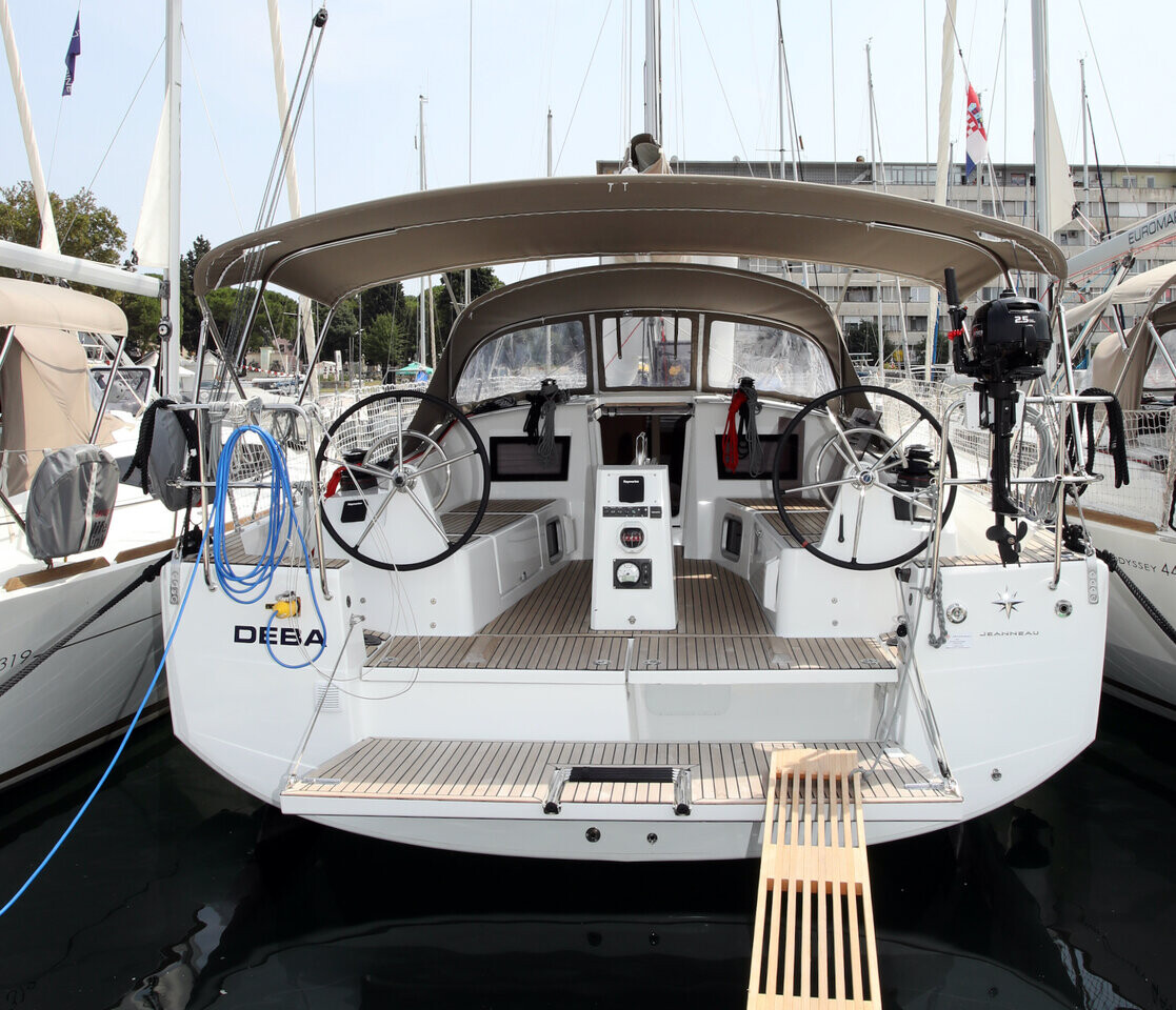 Sun Odyssey 410 Deba