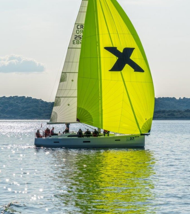 x-Yacht X4³ Xara